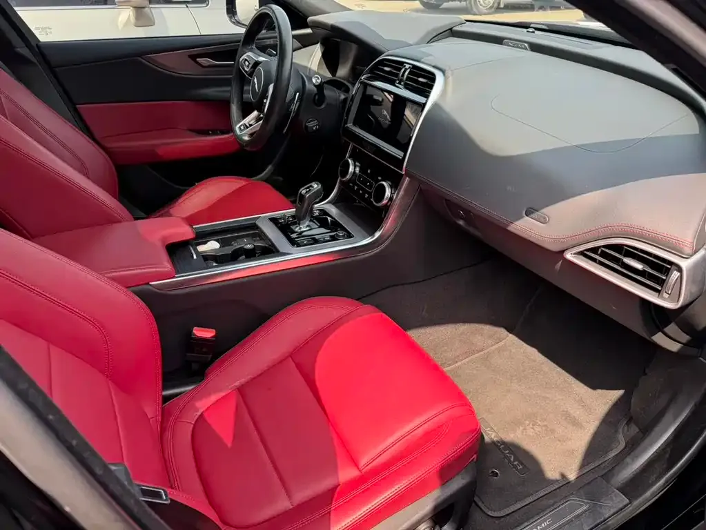 Jaguar XEL 2021 из CN, фото 7
