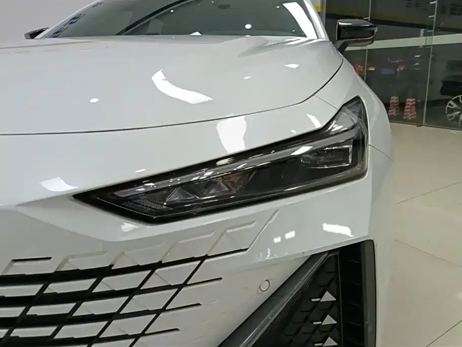 Changan UNI-V 2023 из CN, фото 10