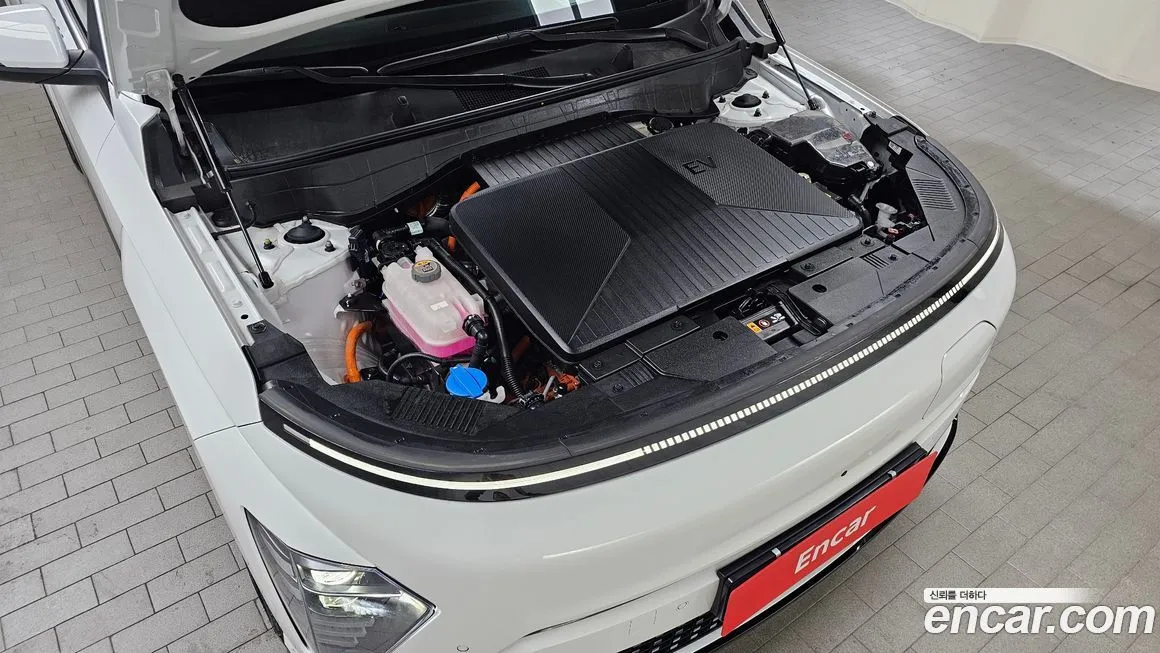 Hyundai Kona 2023 из KR, фото 6