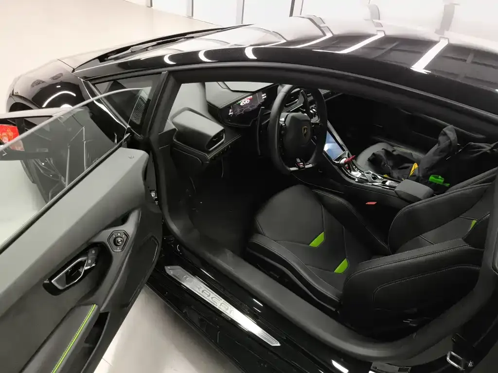 Lamborghini Huracan 2021 из CN, фото 3