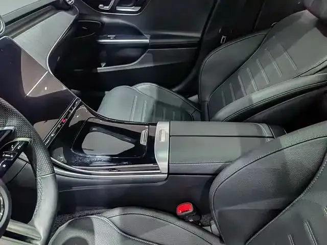Mercedes-Benz C-Class 2021 из CN, фото 2