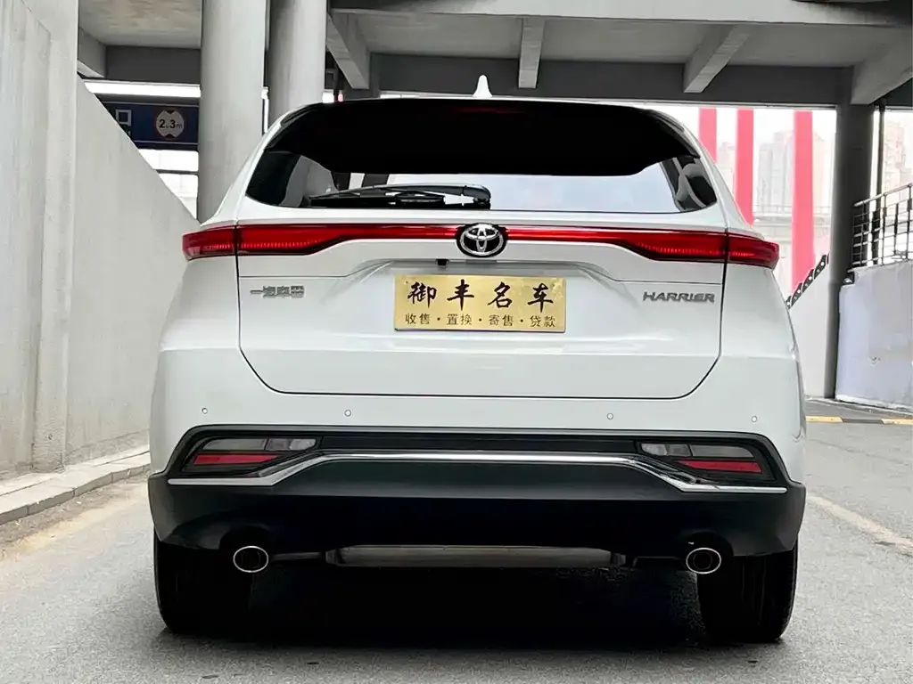 Toyota Harrier — фото 7
