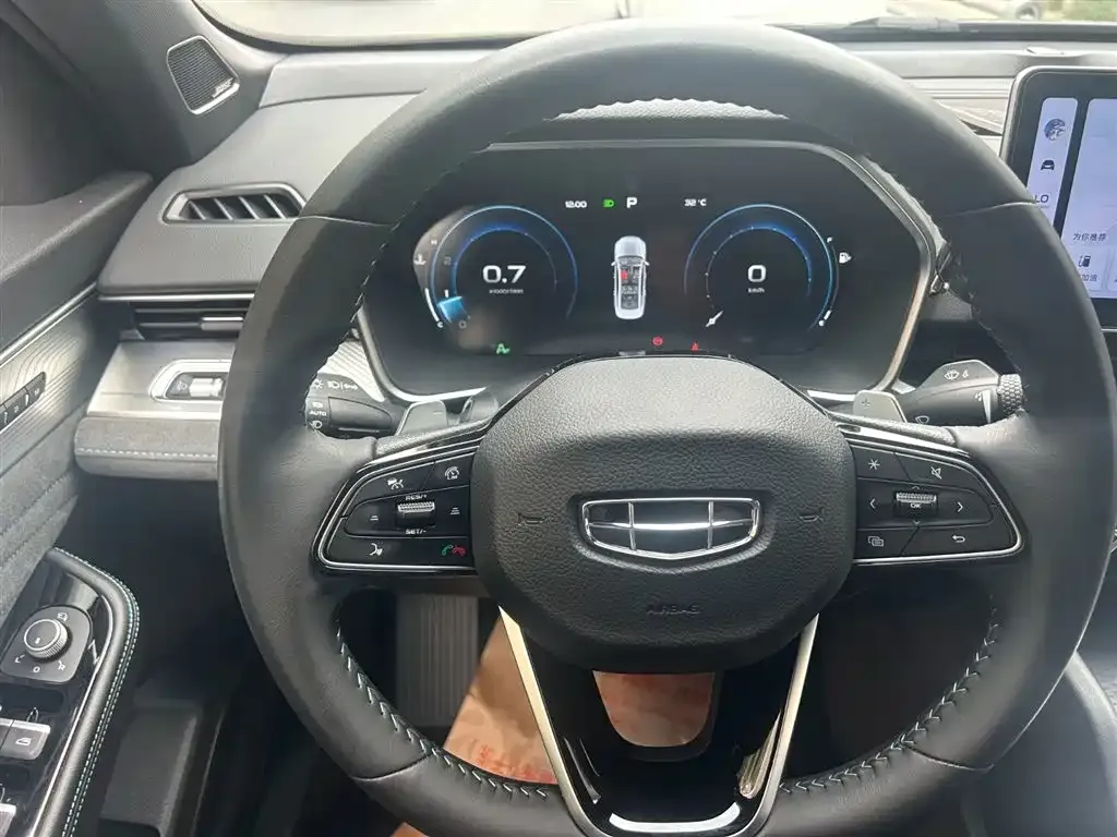 Geely Xingrui 2023 из CN, фото 6