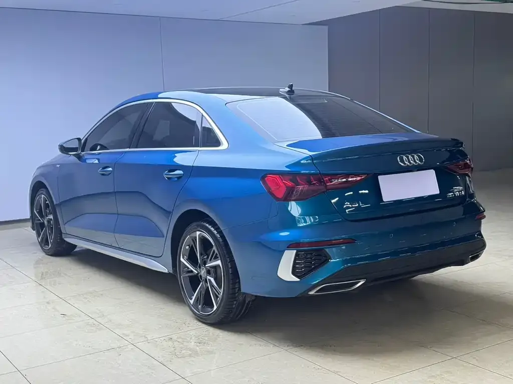 Audi A3 2022 из CN, фото 8