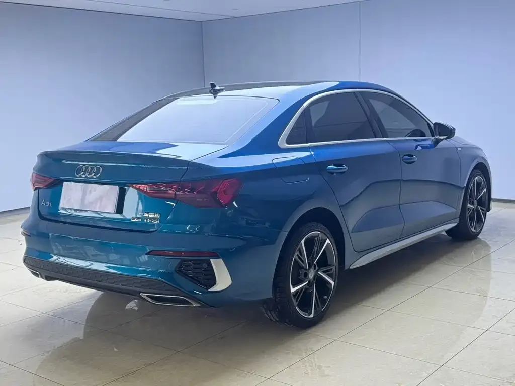 Audi A3 2022 из CN, фото 10