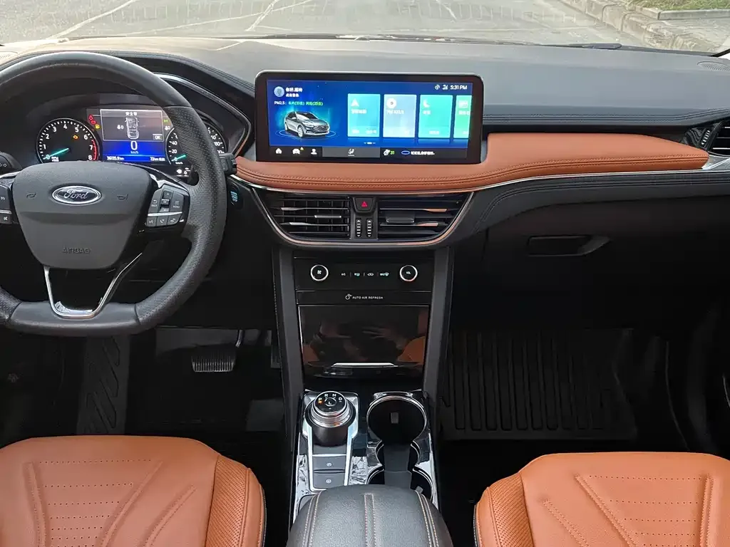 Ford Escape 2023 из CN, фото 9