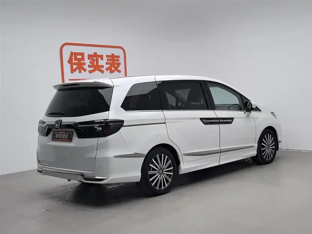 Honda Elysion 2023 из CN, фото 8