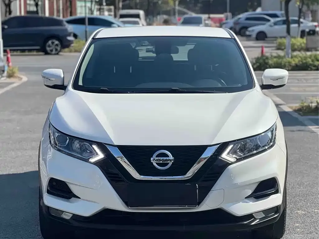 Nissan Qashqai 2022 из CN, фото 1