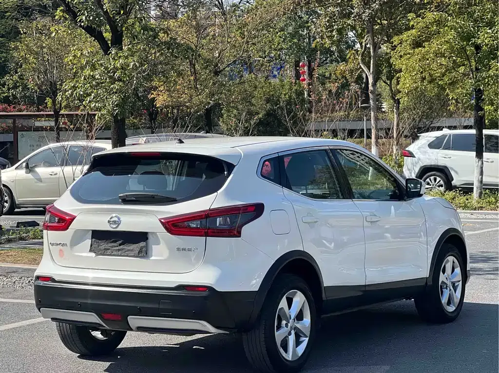 Nissan Qashqai 2022 из CN, фото 9