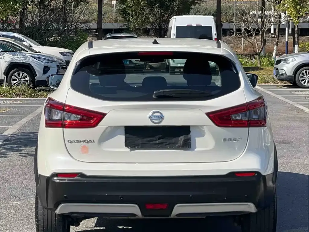 Nissan Qashqai 2022 из CN, фото 3