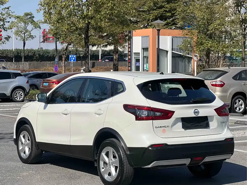 Nissan Qashqai 2022 из CN, фото 8