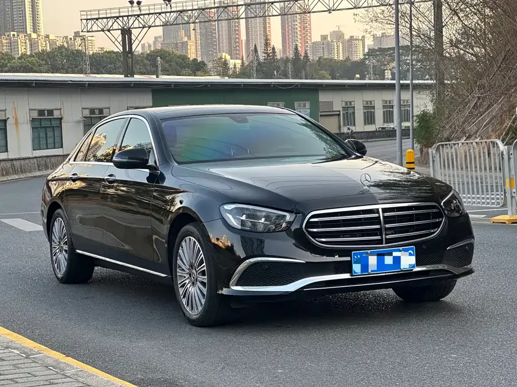 Mercedes-Benz E-Class 2023 из CN, фото 6