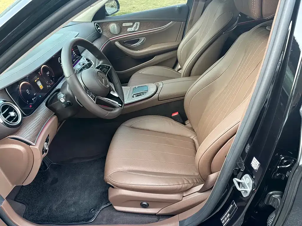Mercedes-Benz E-Class 2023 из CN, фото 10