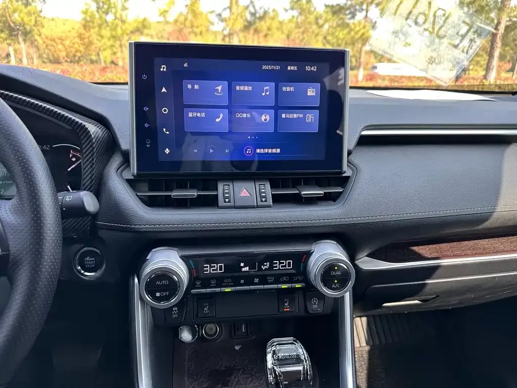 Toyota RAV4 2022 из CN, фото 7