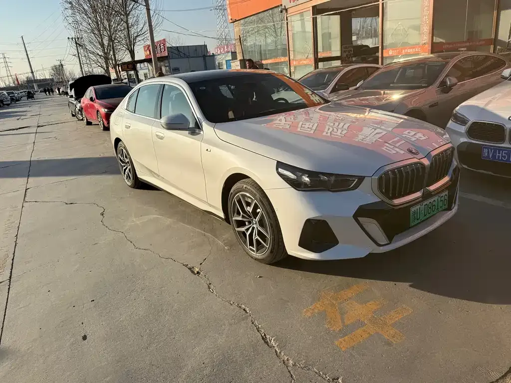 BMW i5 2026 из CN, фото 1