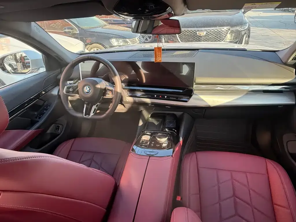 BMW i5 2026 из CN, фото 9