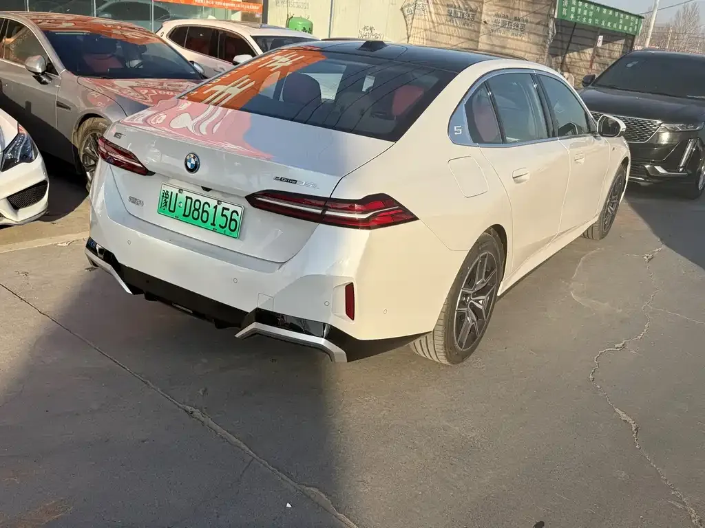 BMW i5 2026 из CN, фото 4