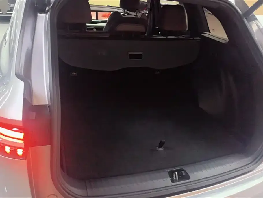 Geely Xingyue L 2023 из CN, фото 9