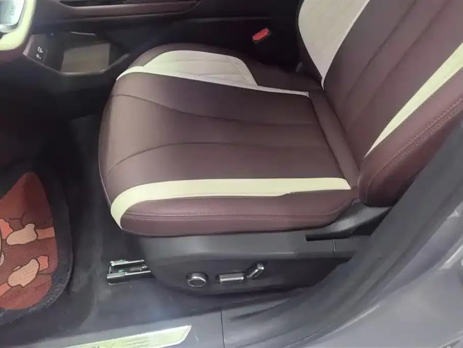 Geely Xingyue L 2023 из CN, фото 7