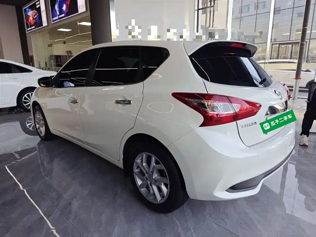 Nissan Tiida 2023 из CN, фото 5