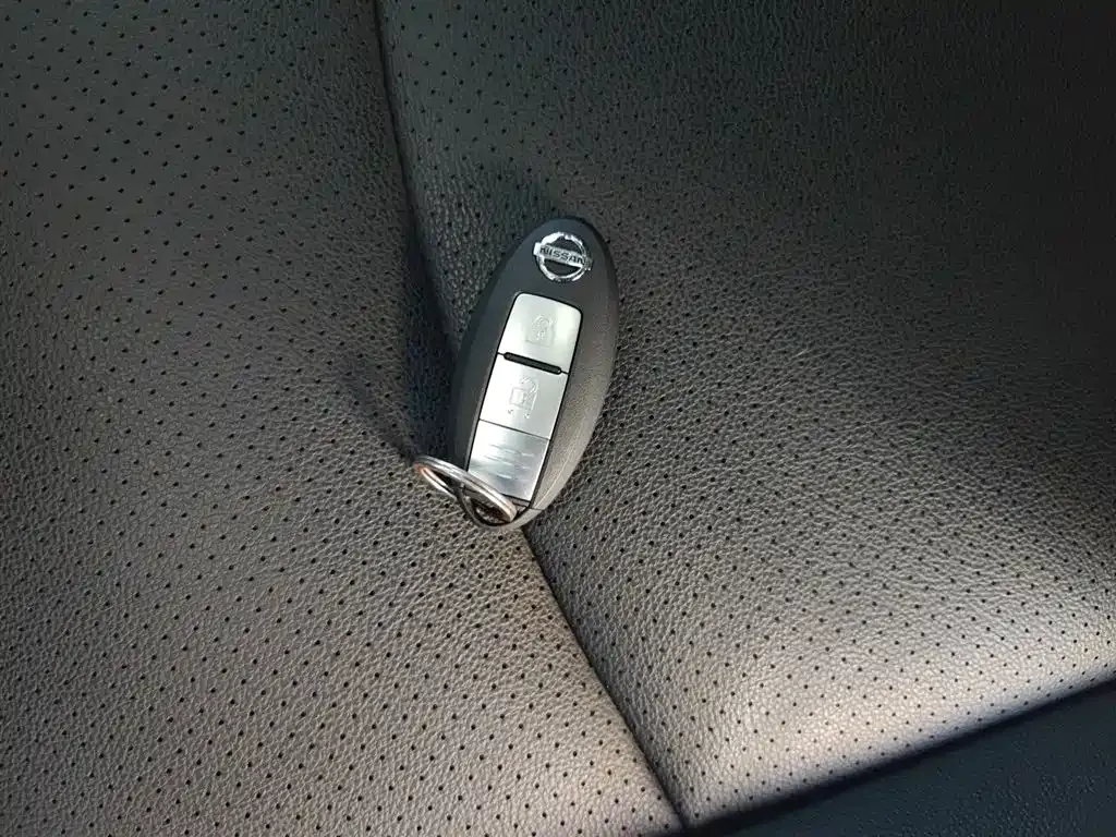 Nissan Tiida 2023 из CN, фото 9