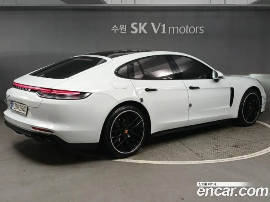 Porsche Panamera 2023 из KR, фото 4