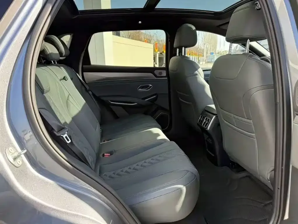 BYD L DM-i 2025 из CN, фото 9
