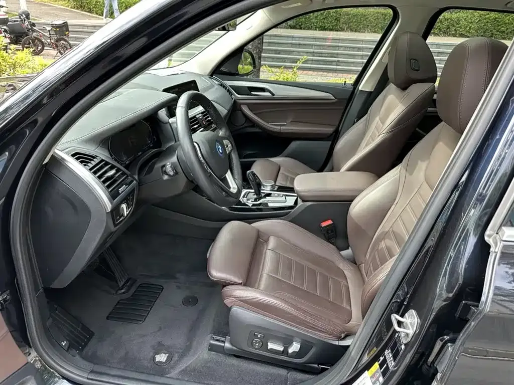 BMW iX3 2021 из CN, фото 2