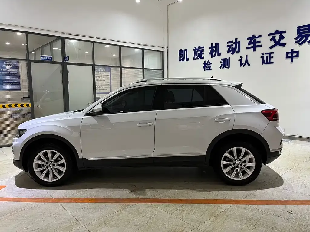 Volkswagen T-Roc 2022 из CN, фото 3