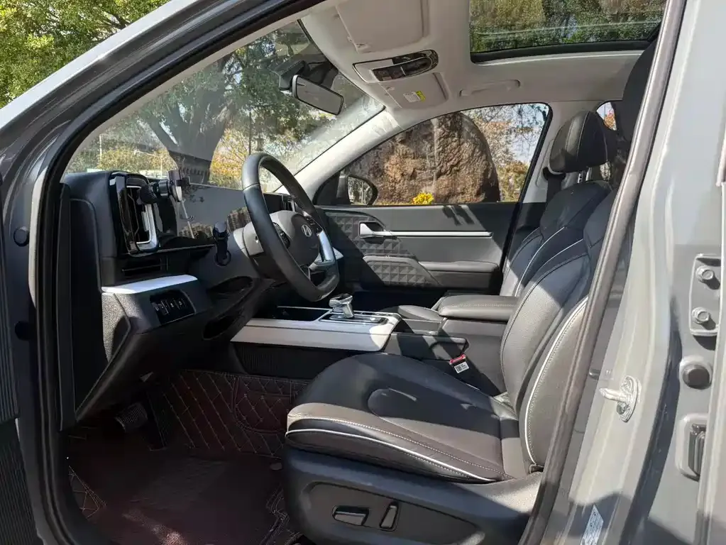 Hyundai ix35 2024 из CN, фото 9