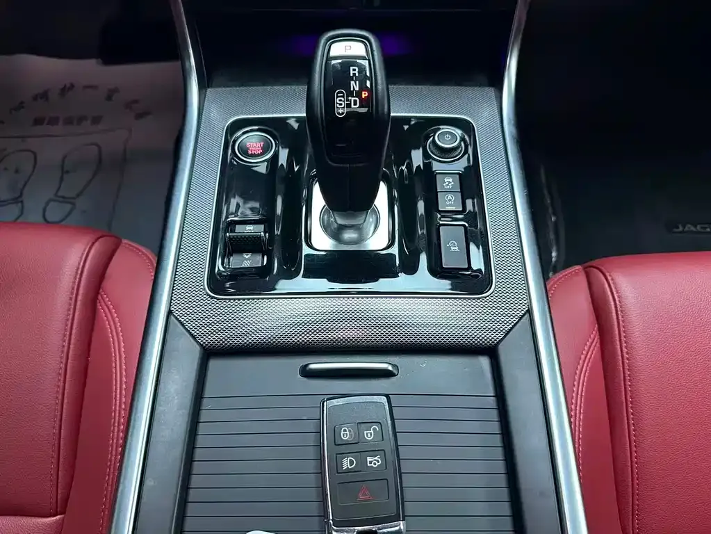 Jaguar XEL 2022 из CN, фото 5