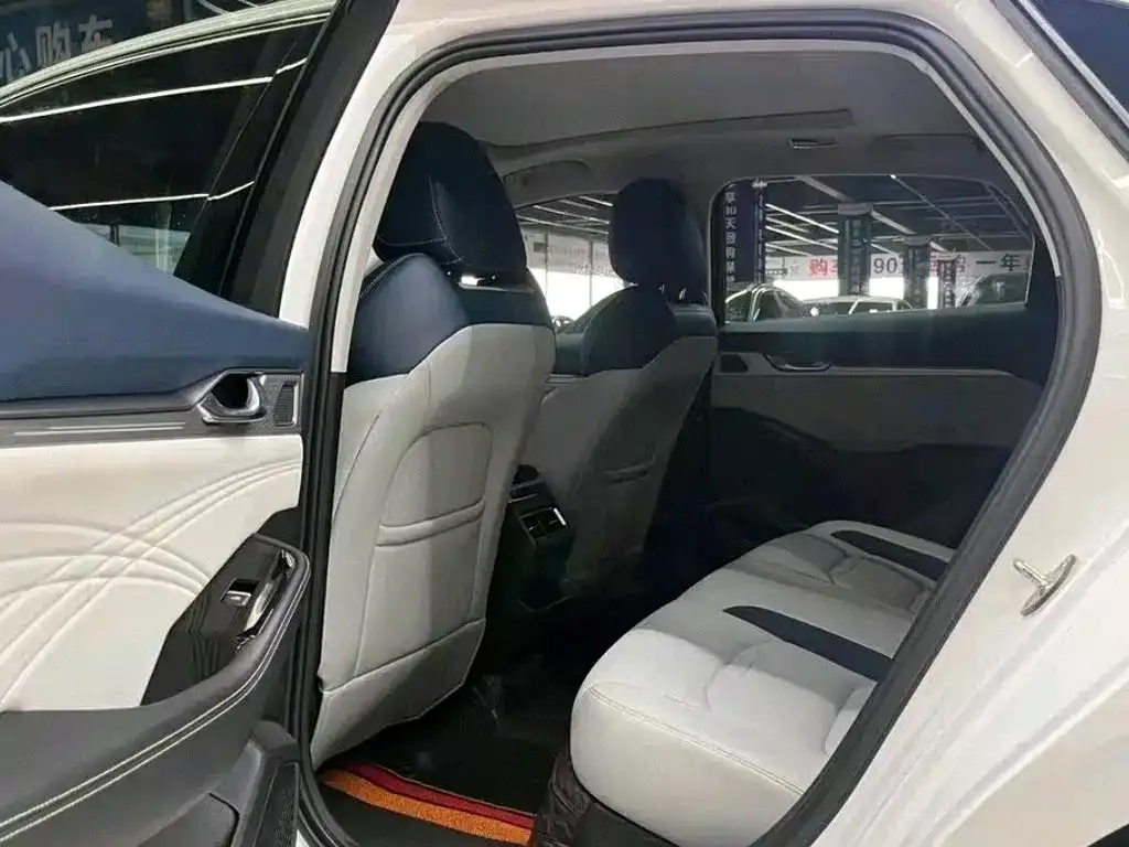 Geely Xingrui 2023 из CN, фото 3