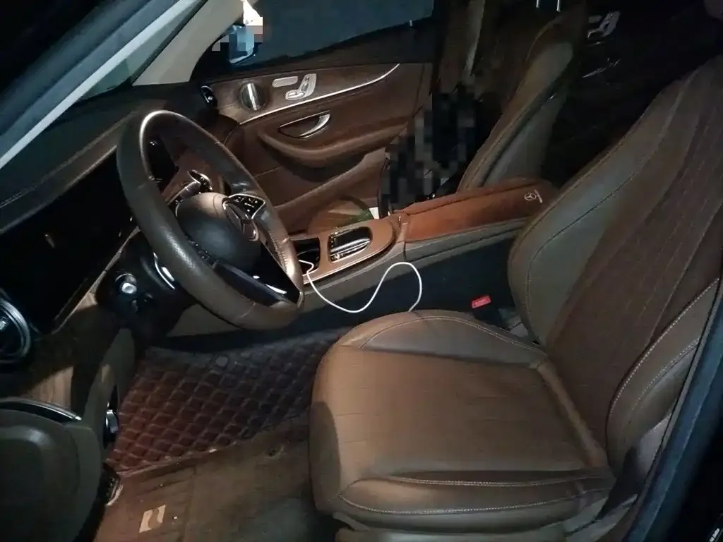 Mercedes-Benz E-Class 2023 из CN, фото 9