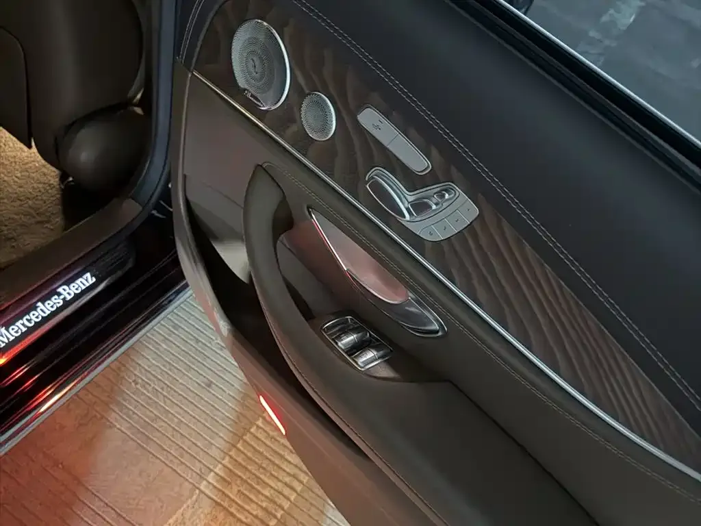 Mercedes-Benz E-Class 2023 из CN, фото 7