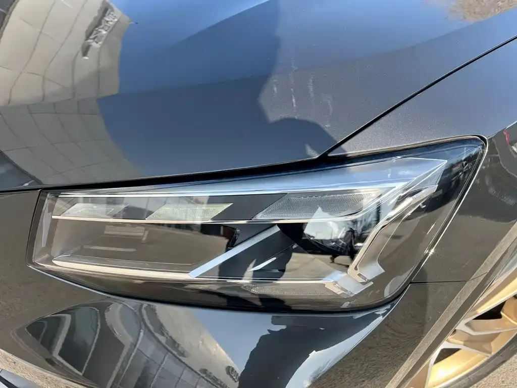 Audi Q2L 2024 из CN, фото 10
