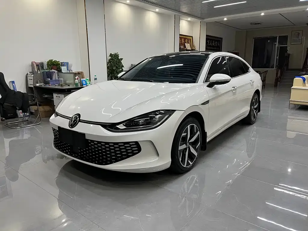 Volkswagen Lamando 2023 из CN, фото 1