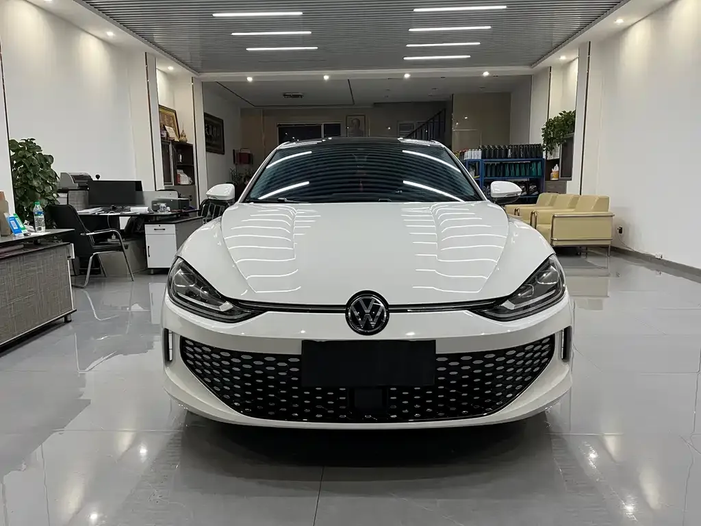 Volkswagen Lamando 2023 из CN, фото 7