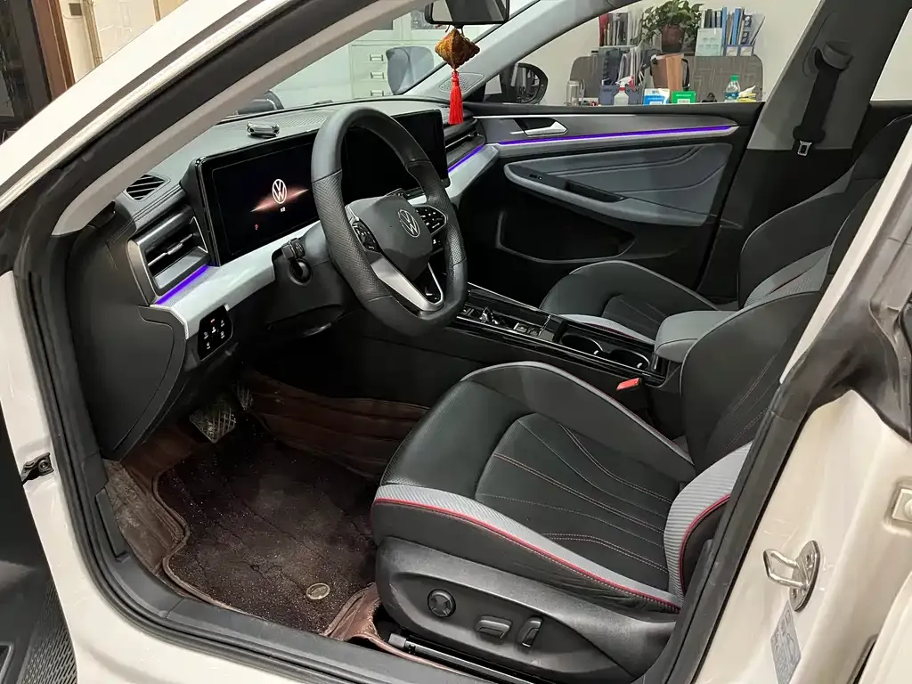 Volkswagen Lamando 2023 из CN, фото 9