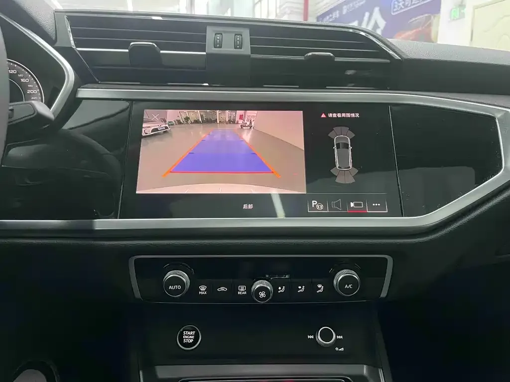 Audi Q3 2022 из CN, фото 2