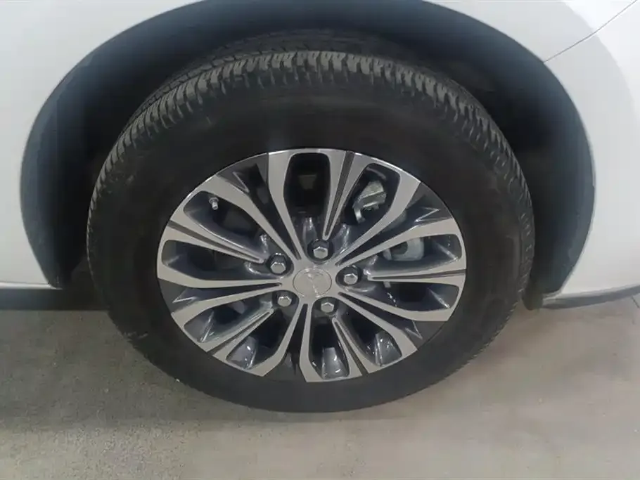 Buick GL8 2022 из CN, фото 6