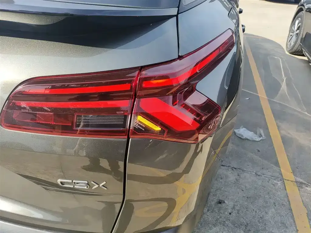 Citroen C5 X 2023 из CN, фото 8