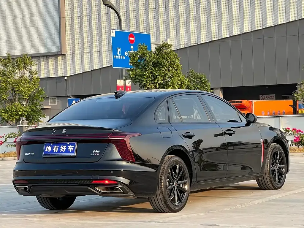 Hongqi H5 2025 из CN, фото 8