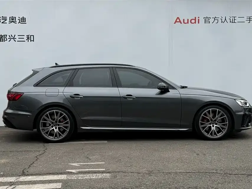 Audi S4 2023 из CN, фото 6