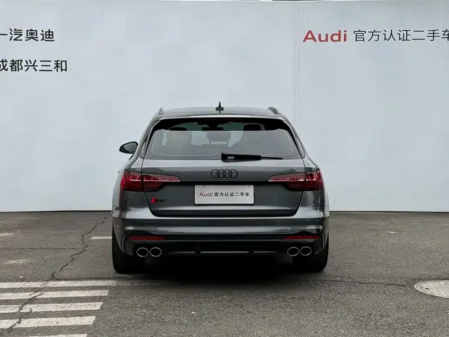 Audi S4 2023 из CN, фото 3