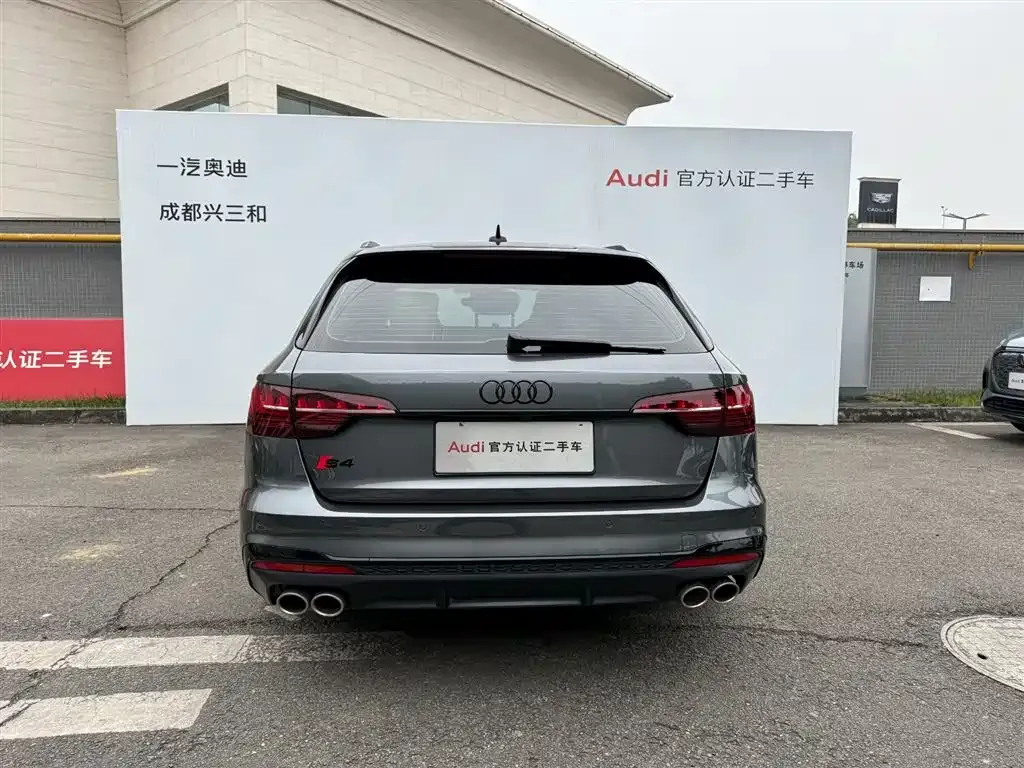 Audi S4 2023 из CN, фото 9