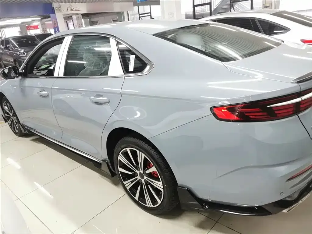 Geely Xingrui 2025 из CN, фото 8
