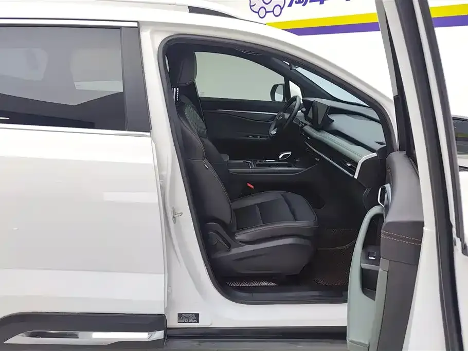 Geely Haoyue L 2023 из CN, фото 7