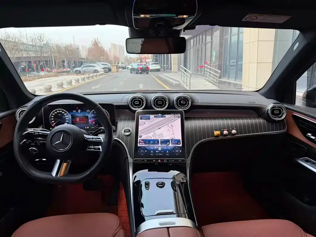 Mercedes-Benz GLC 2023 из CN, фото 2