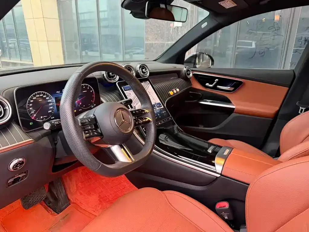 Mercedes-Benz GLC 2023 из CN, фото 4