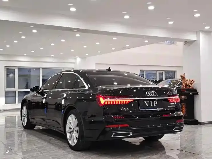 Audi A6L 2021 из CN, фото 10
